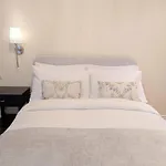 Mayfair Place 8 Yard