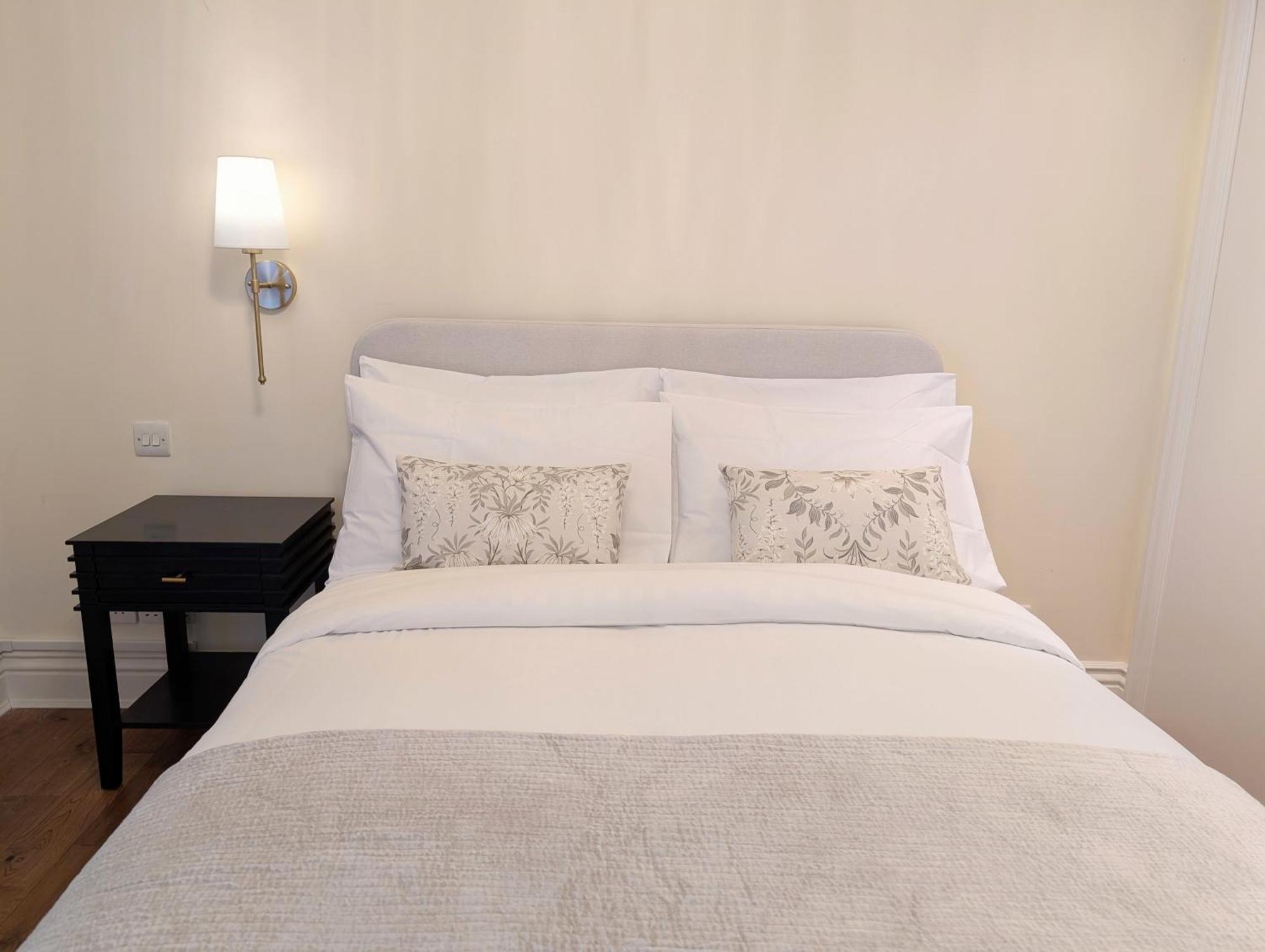 Mayfair Place 8 Yard Londres