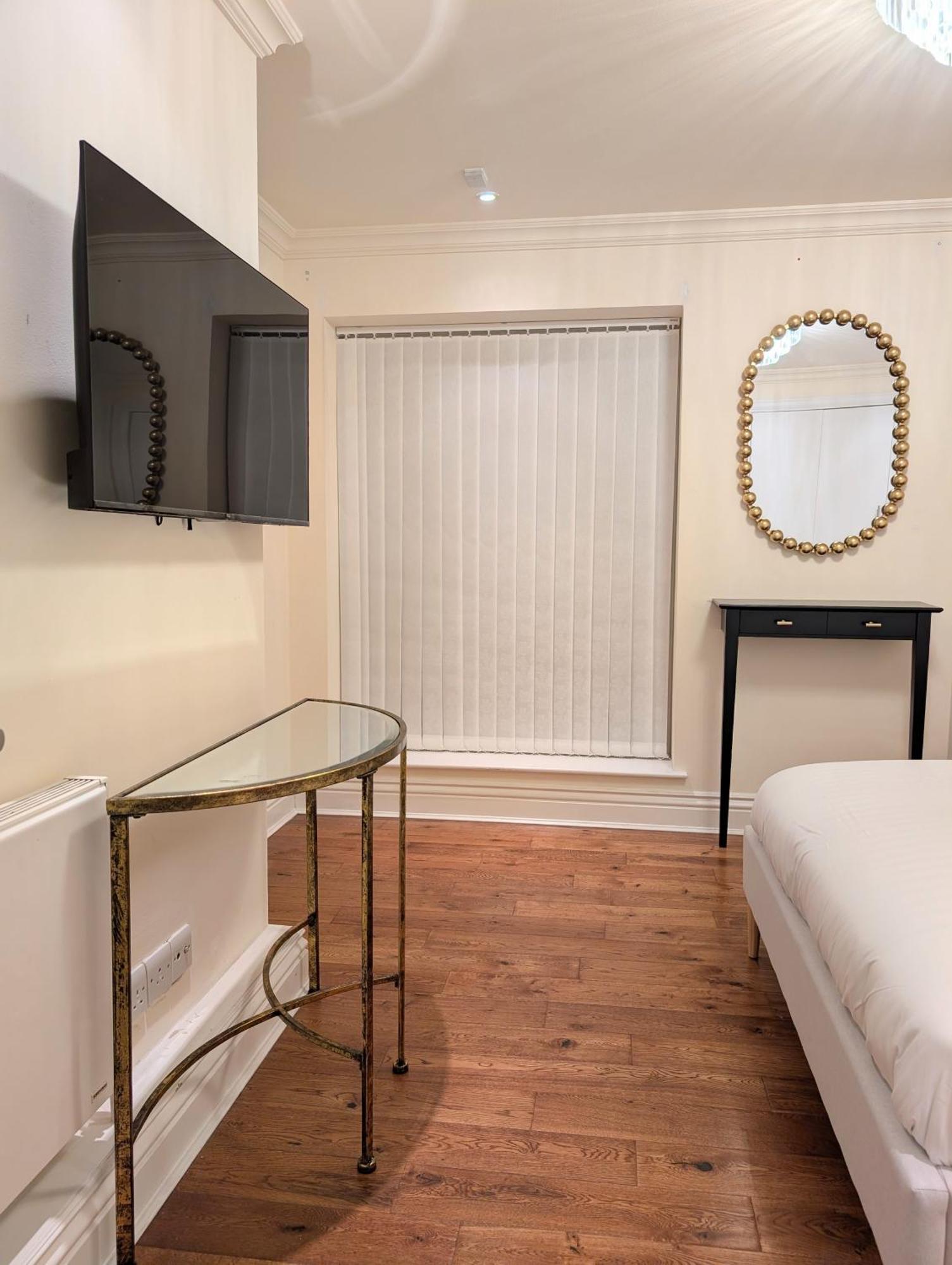 Mayfair Place 8 Yard Appartement *